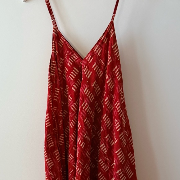 World Market Tie Back Spaghetti Strap Coverup with Pockets - Picture 4 of 8